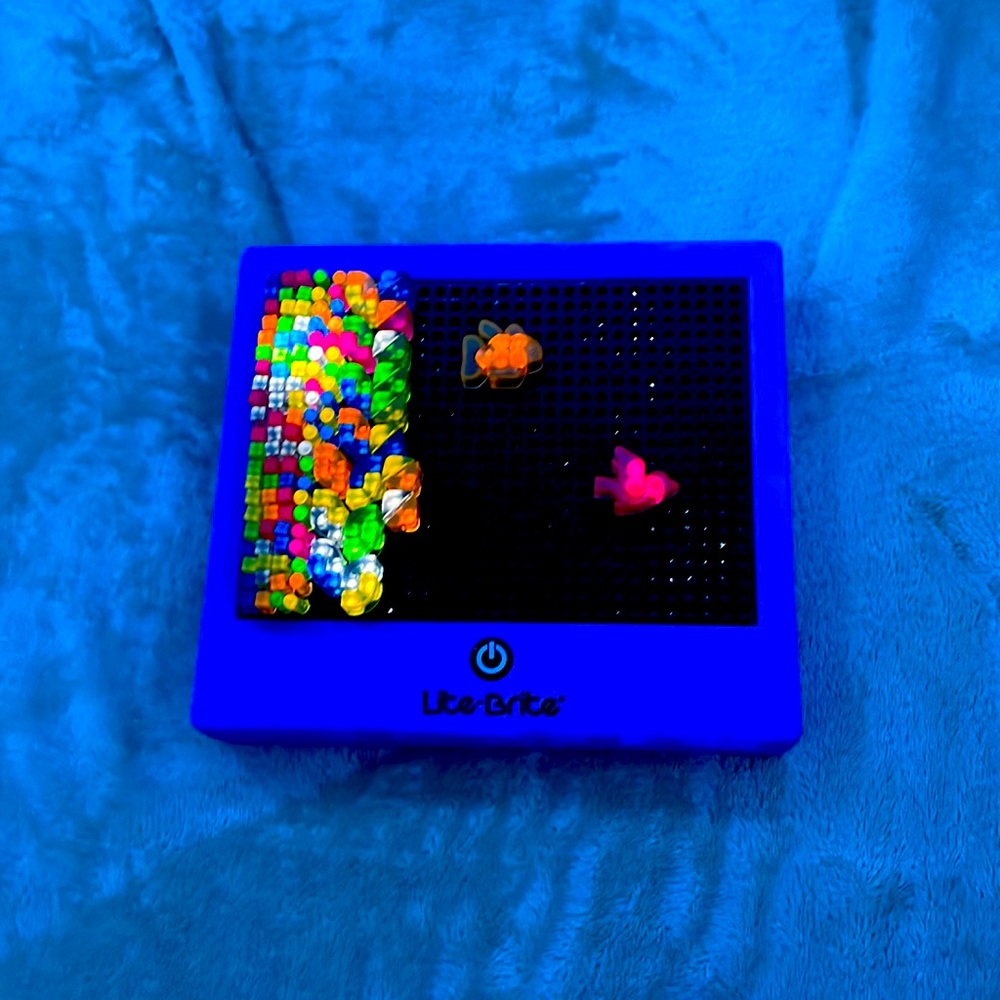 Lite-Brite (all pieces included in the picture)